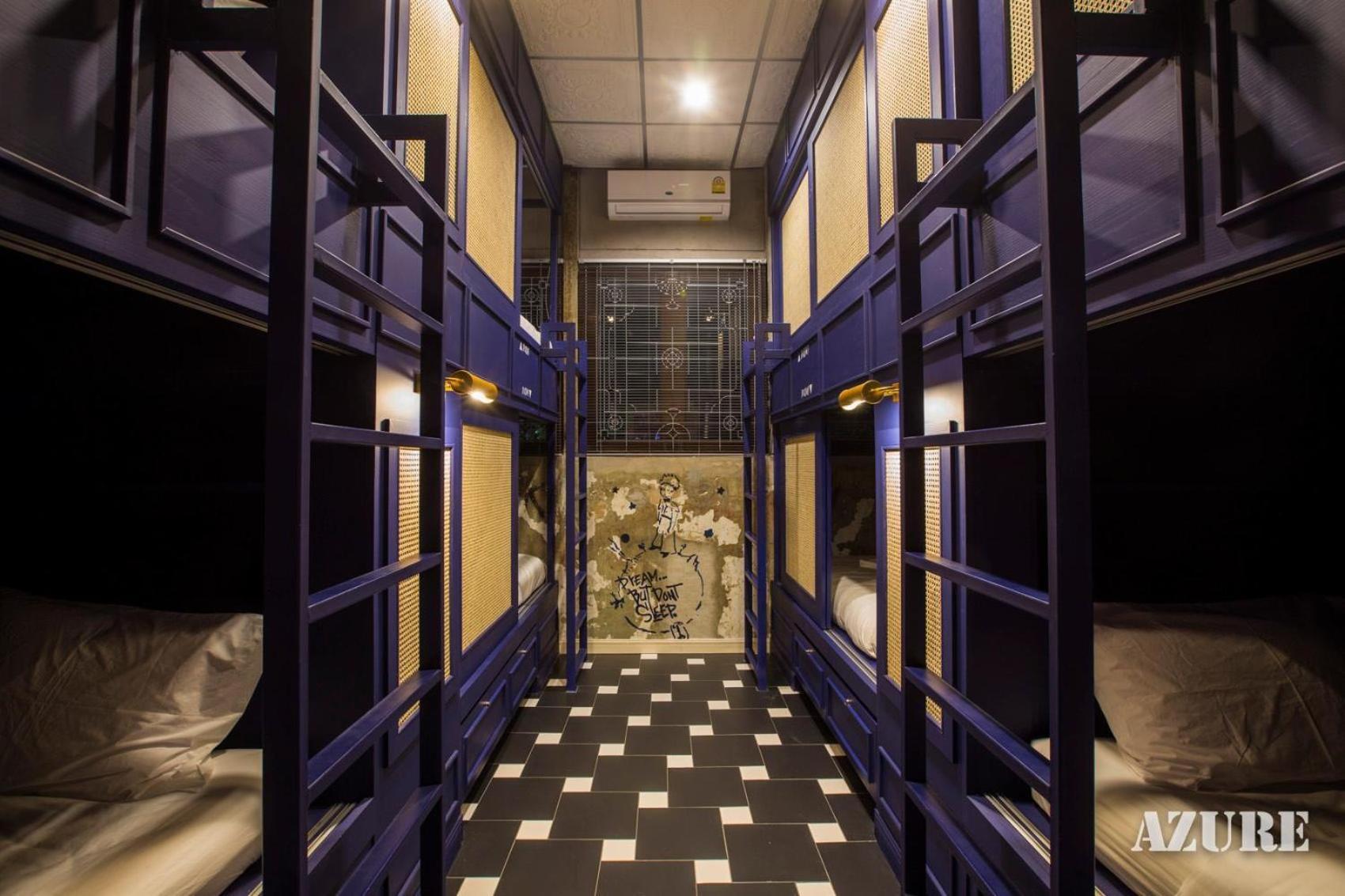 Azure Hostel Банкок Екстериор снимка