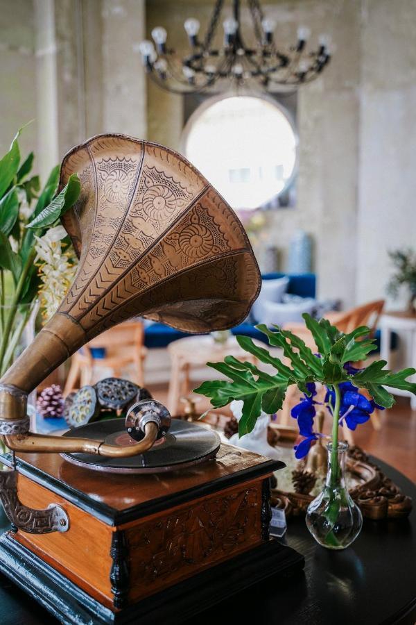 Azure Hostel Банкок Екстериор снимка